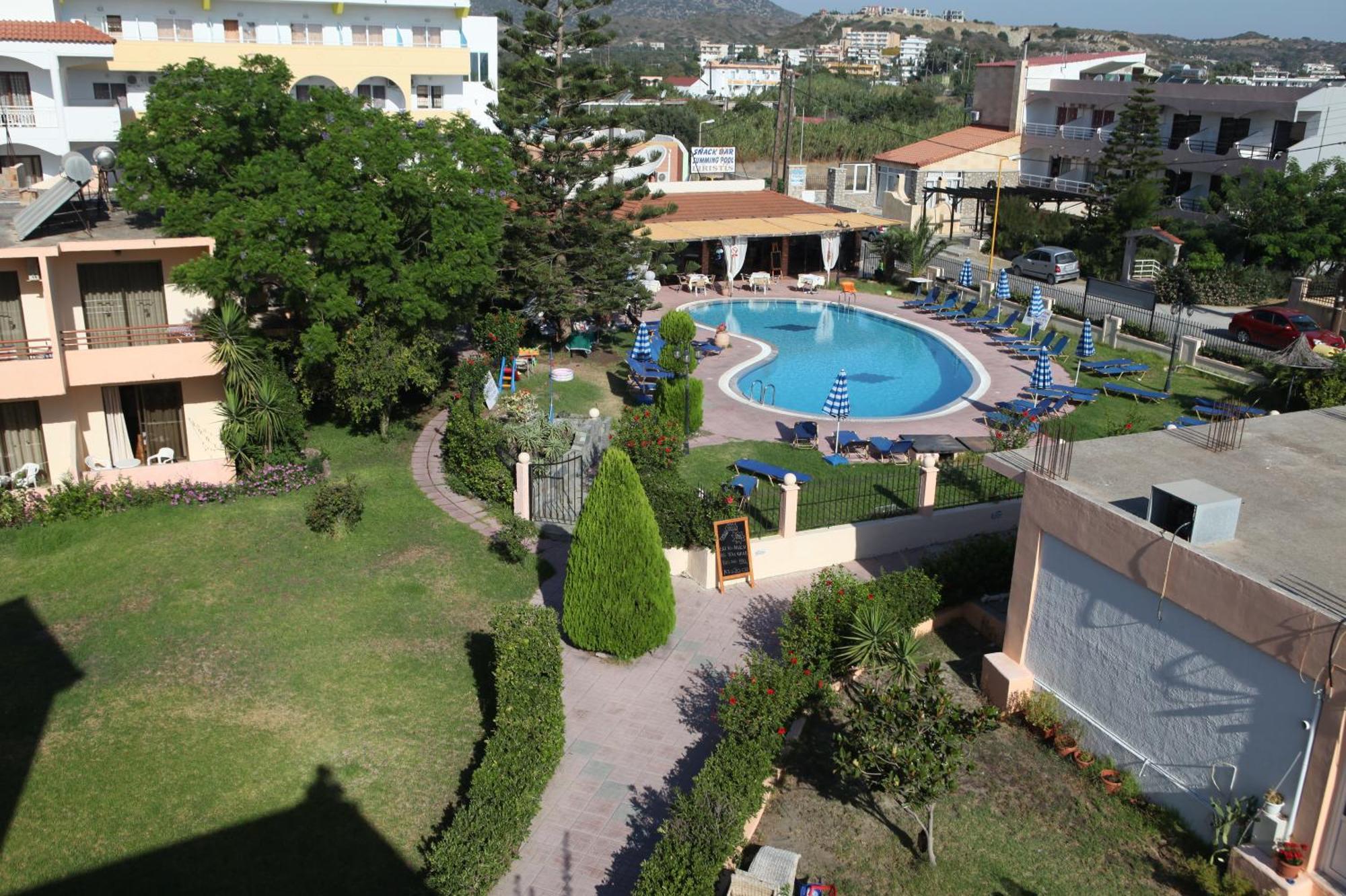 Lyristis Dinos Studios & Apartments Faliraki Exterior photo
