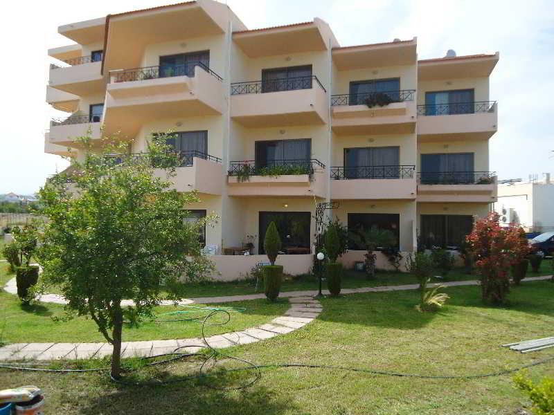 Lyristis Dinos Studios & Apartments Faliraki Exterior photo