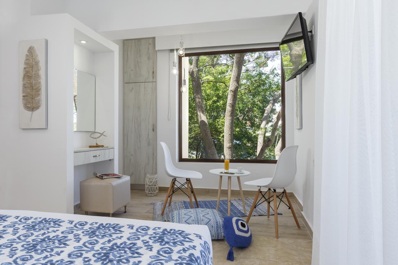 Lyristis Dinos Studios & Apartments Faliraki Exterior photo